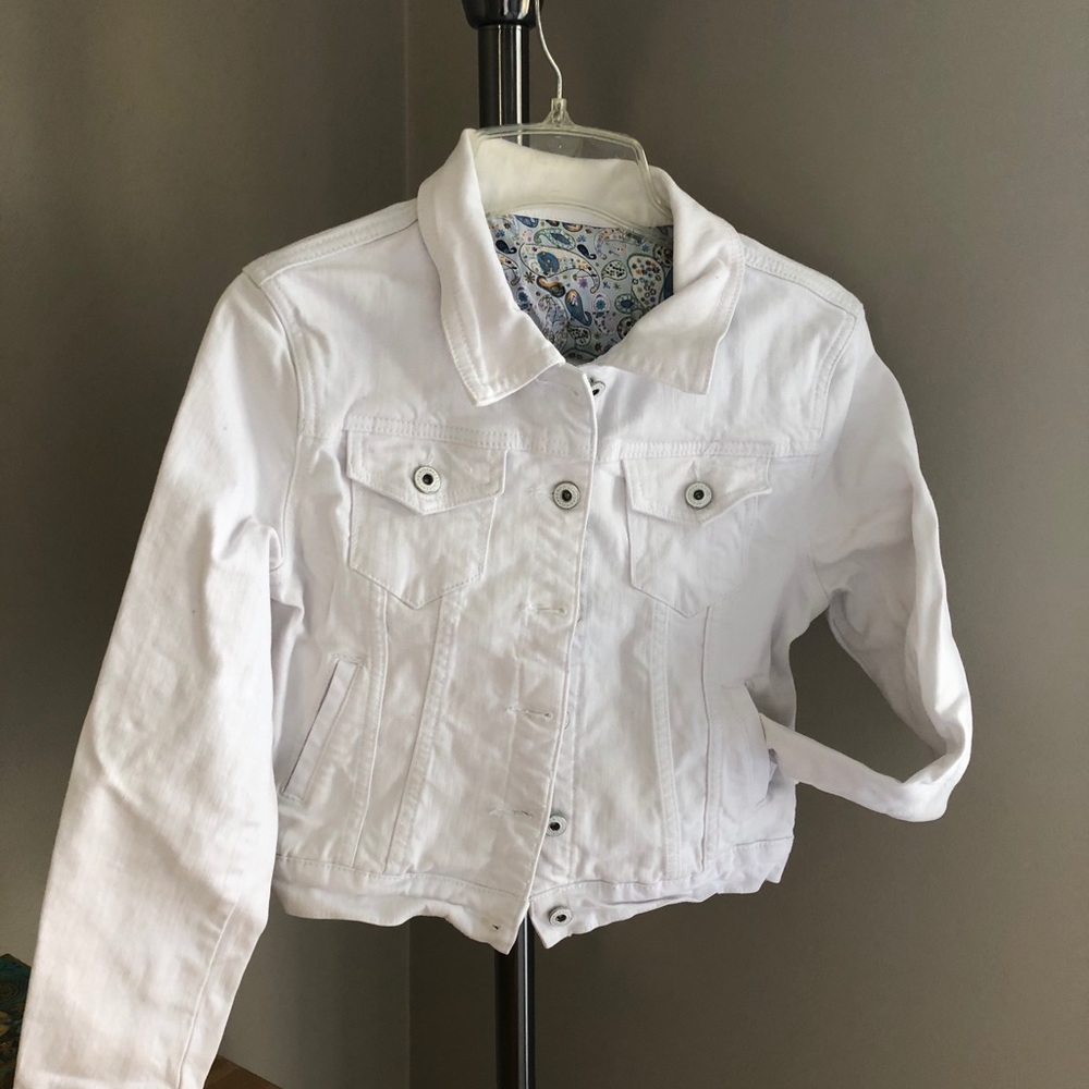 Cropped Denim Jacket